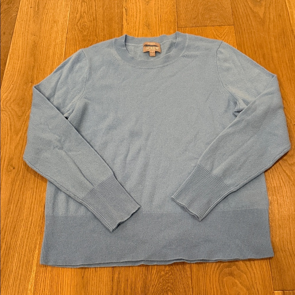J. Crew Classic Fit Cashmere Crewneck Sweater M - Picture 6 of 9